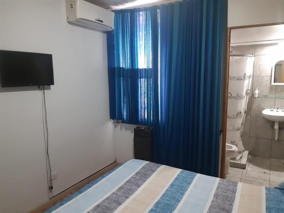 Hostel Otro Mundo Capdevila المظهر الخارجي الصورة