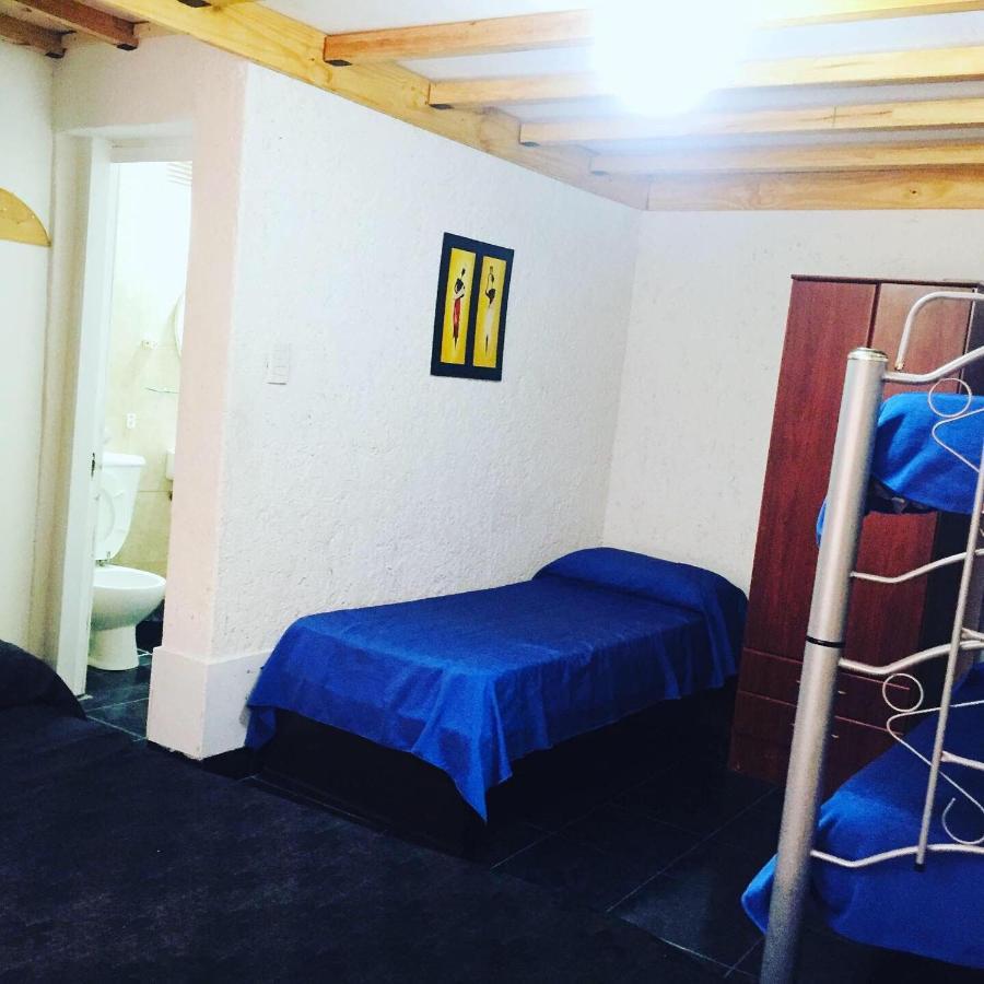 Hostel Otro Mundo Capdevila المظهر الخارجي الصورة
