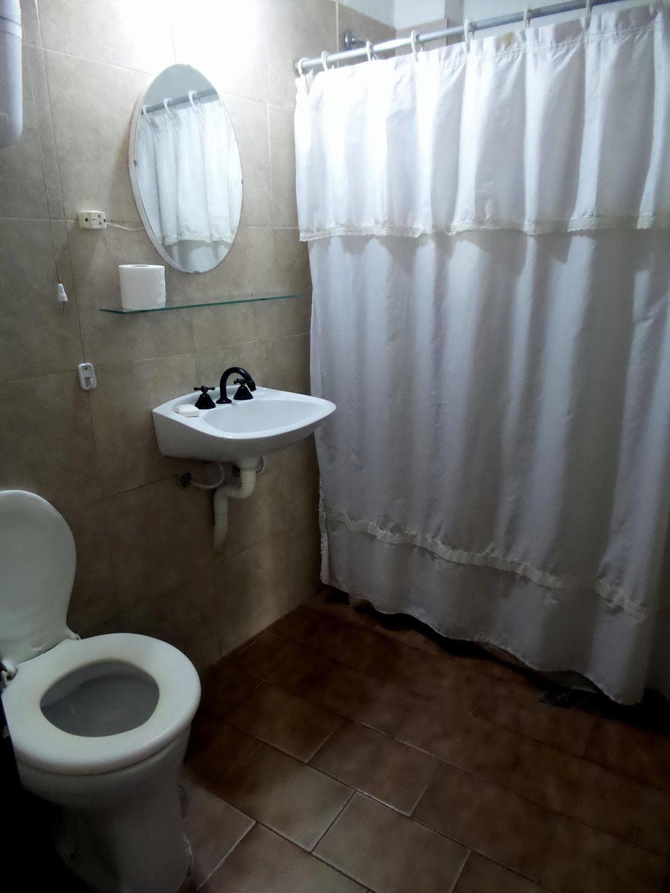 Hostel Otro Mundo Capdevila المظهر الخارجي الصورة