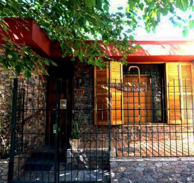 Hostel Otro Mundo Capdevila المظهر الخارجي الصورة